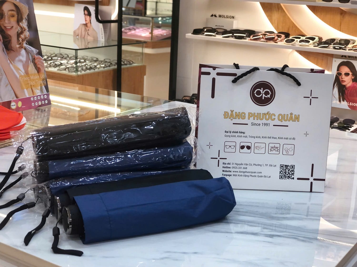 Mắt Kính Đặng Phước Quân địa điểm mua kính Rayban Aviator chính hãng tại Đà Lạt