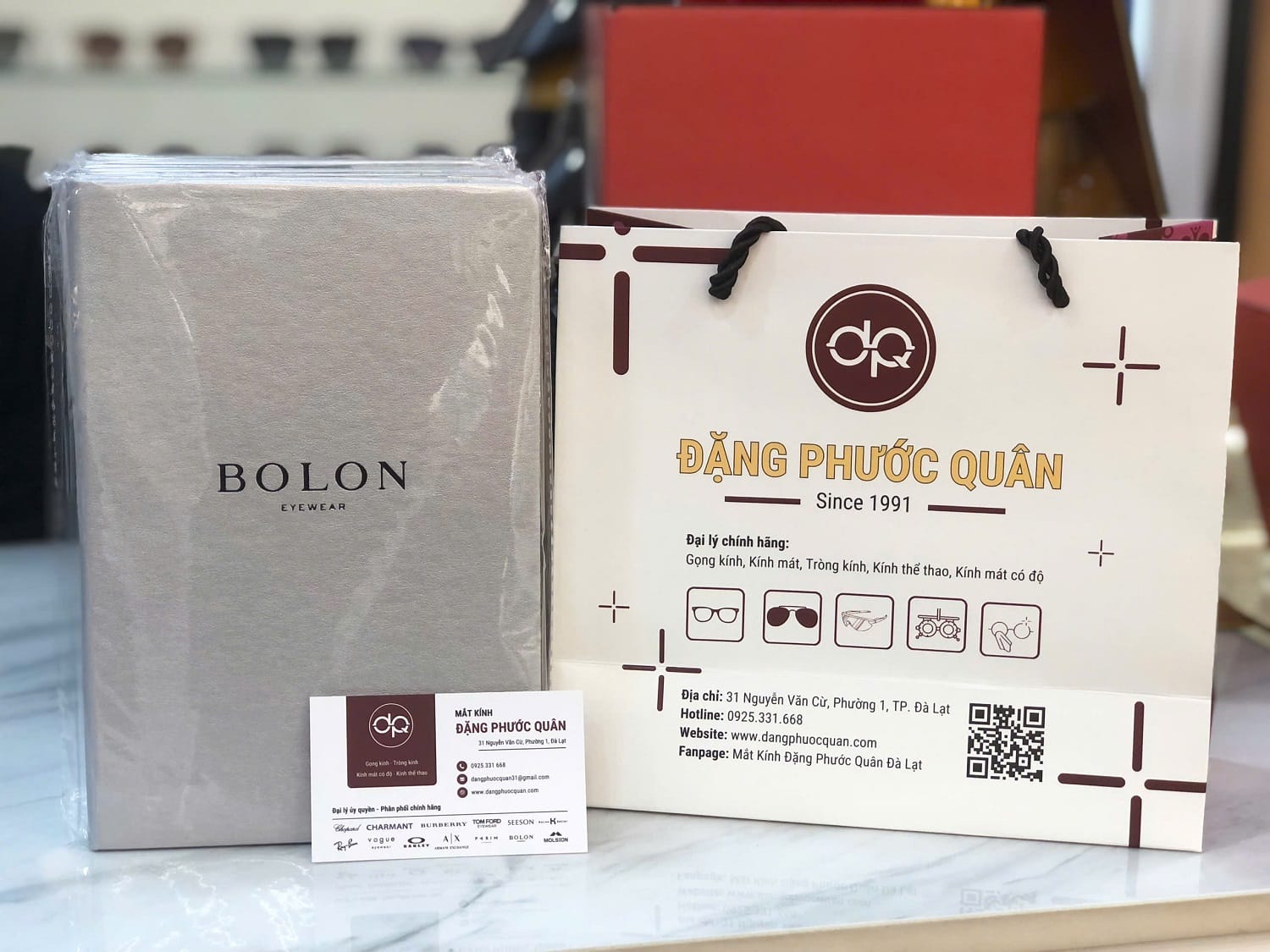 Mắt Kính Đặng Phước Quân địa điểm mua kính Rayban Aviator chính hãng tại Đà Lạt