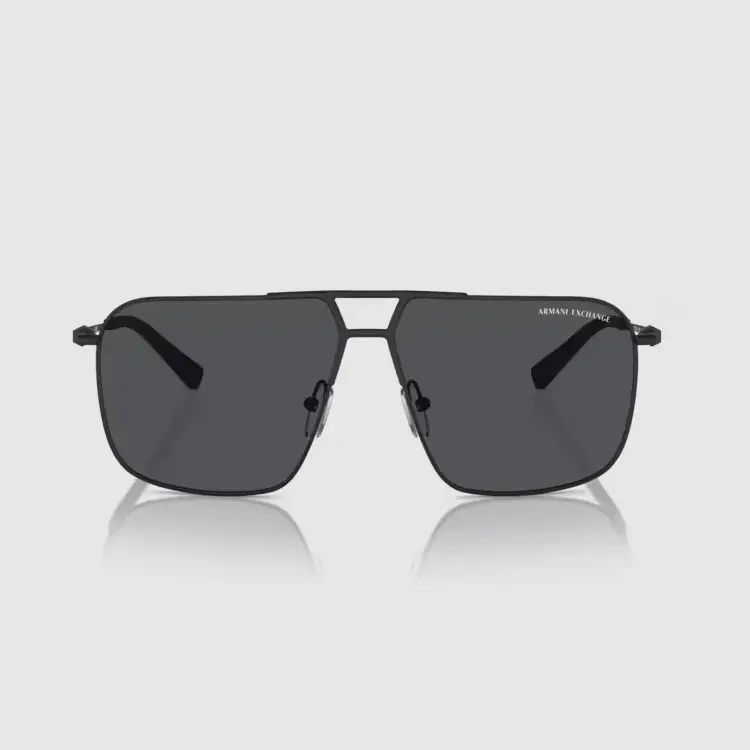 Kính mát Armani là sản phẩm kính mắt cao cấp của thương hiệu Armani Exchange rất được ưa chuộng hiện nay.